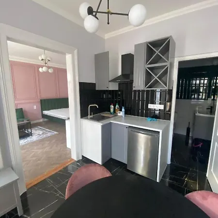 Cozy Modern Space At The Heart Of The *